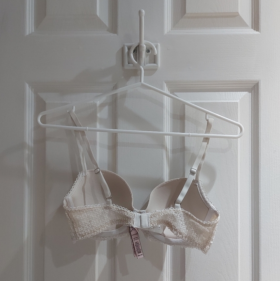 Victoria's Secret | Dream Angels Lined Demi Bra - Picture 12 of 12